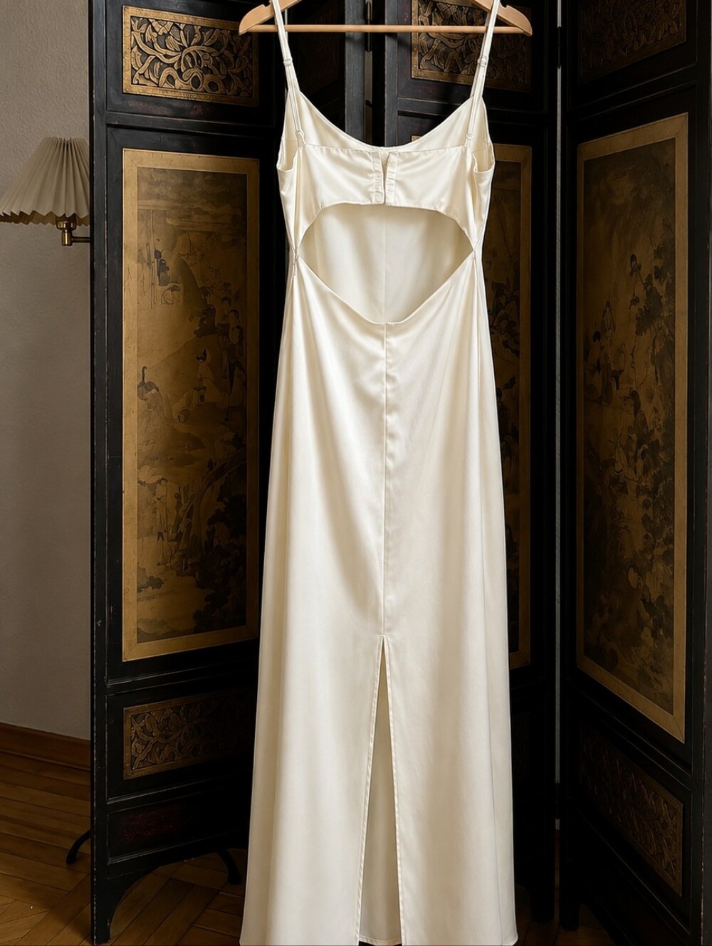 Beautiful Jason Wu cream maxi dress featuring a stunning open-back design - Picture 1 of 10